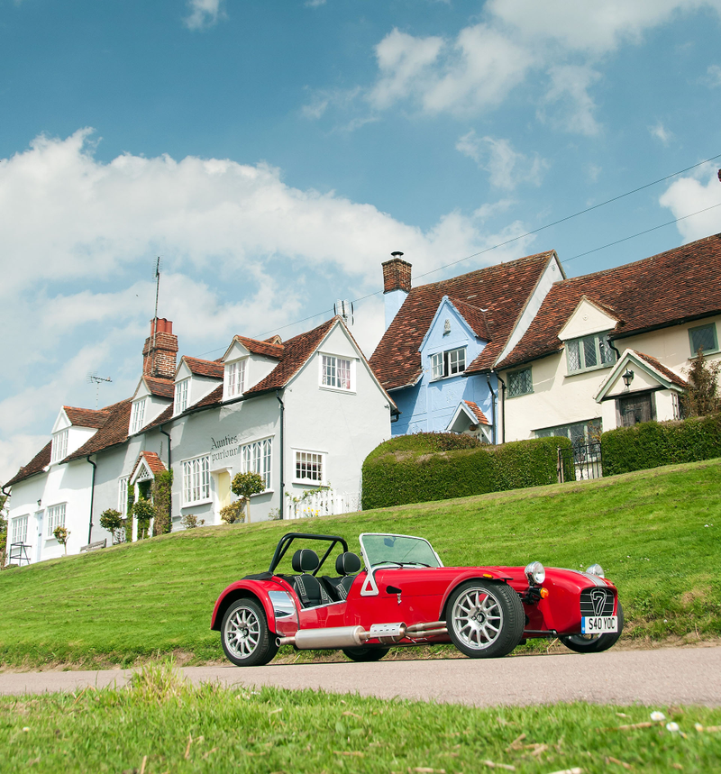 Illustration for article titled 40 Buyers Will Get A Special Caterham To Celebrate 40 Years Of Fun